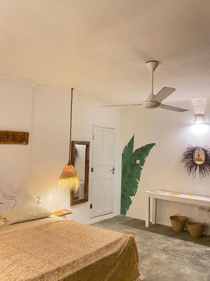 Bed & Breakfast Furaha *